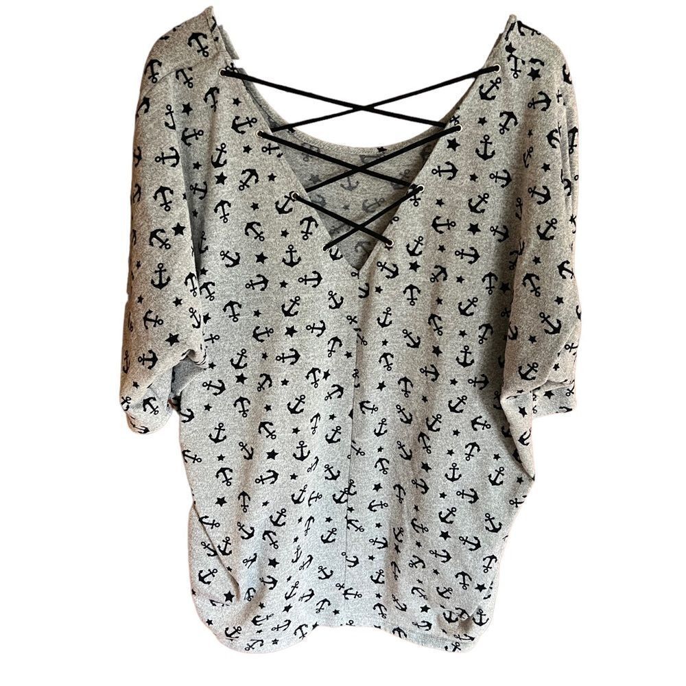 Tempted grey knit short sleeved top with anchor print and crisscross v-back 2X‎